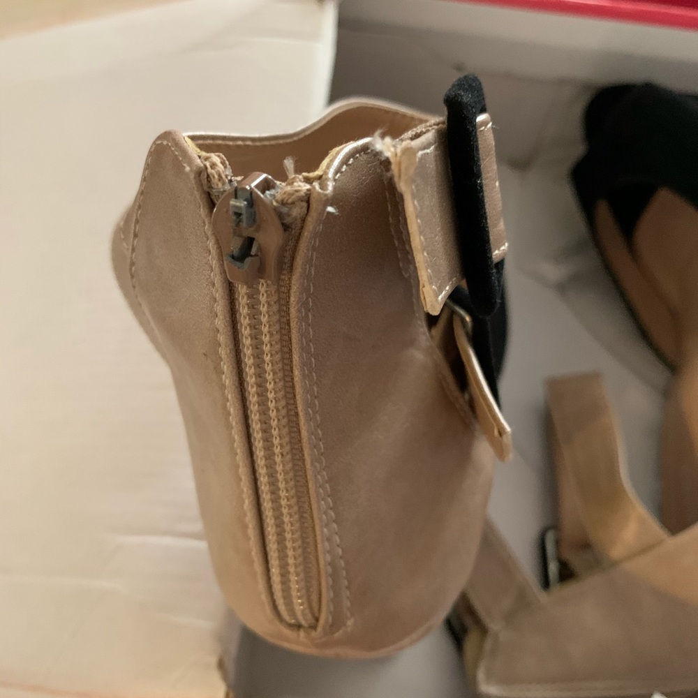 Wedges - Picture 2 of 2